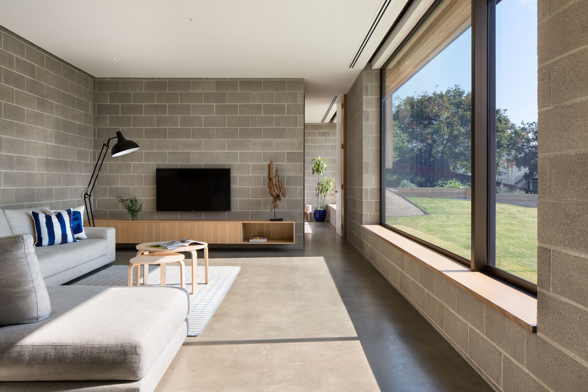 Parkside Beach House in Sorrento, Victoria, by Cera Stribley